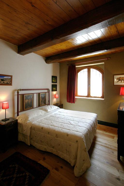 B&B Cascina Dell'Orso Castelsantangelo sul Nera Bagian luar foto